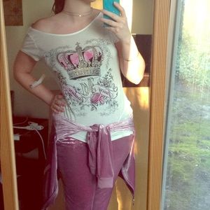 NWOT❗️Beautiful Crown Roses Juicy Couture Shirt